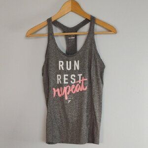 Old Navy Gray Racer Back Sleeveless Activewear Tank Top Size SP- Sporty Athletic
